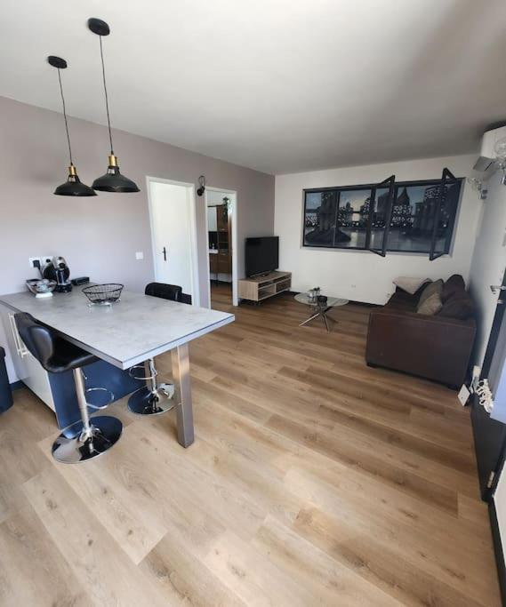 Appartement 40 M 2 Pérols Buitenkant foto
